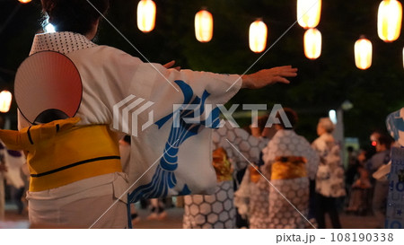 盆踊りのイメージ 108190338