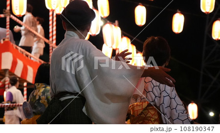 盆踊り男性 108190347