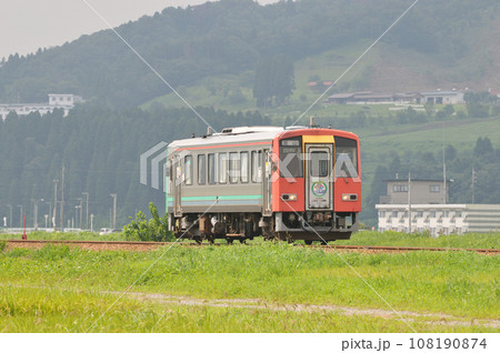 高山本線 千里ー速星 JR西日本 キハ120-318(富山) 高山本線 千里ー速星 JR西日本 キハ120-318(富山) 108190874