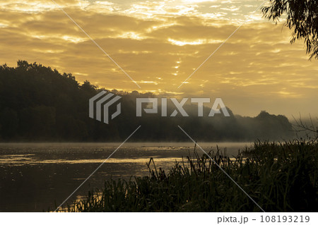 Small fog on the river in autumn 108193219
