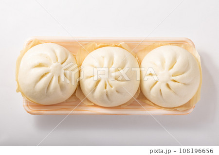 肉まん　(豚肩ロース) 108196656