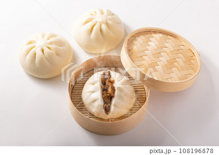 豚角煮まん 豚角煮まん 108196878