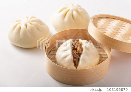 豚角煮まん 108196879