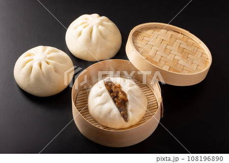 豚角煮まん 豚角煮まん 108196890