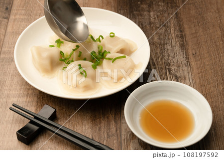 水餃子 水餃子 108197592