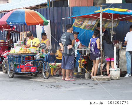 躍動するフィリピン - マニラ・マラテ/エルミタの街並み 都市景観（2023年9月） 108203772
