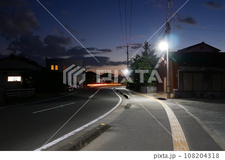 スローシャッター 108204318