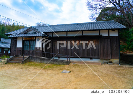 【重要伝統的建造物群保存地区】笠島　笠島集会所　香川県丸亀市本島 108208406
