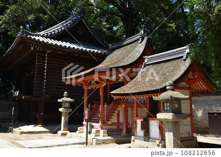 校倉と住吉社 石清水八幡宮 校倉と住吉社 石清水八幡宮 108212656