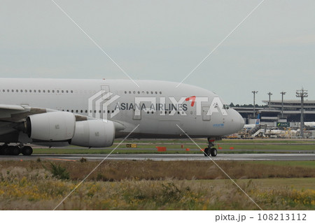 エアバスA380 大型旅客機 2階建旅客機 エアバスA380 大型旅客機 2階建旅客機 108213112