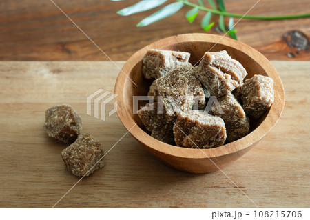 黒砂糖 黒糖の写真素材 黒砂糖 黒糖の写真素材 108215706