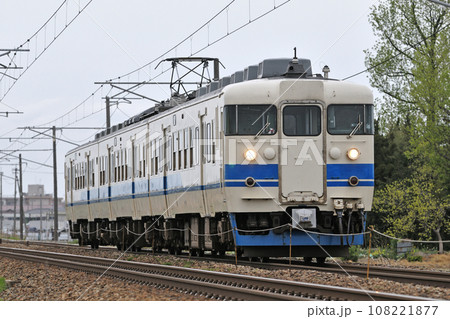 北陸本線 東富山ー水橋 JR西日本 413系 B01編成(金沢) 北陸本線 東富山ー水橋 JR西日本 413系 B01編成(金沢) 108221877