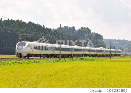 北陸本線　牛ノ谷ー大聖寺　JR西日本　683系　S10+S28編成（金沢）　しらさぎ 108222695