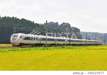 北陸本線 牛ノ谷ー大聖寺 JR西日本 681系 T18+T36+T01編成(金沢) サンダーバード 北陸本線 牛ノ谷ー大聖寺 JR西日本 681系 T18+T36+T01編成(金沢) サンダーバード 108223077