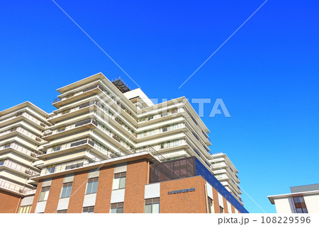 愛知県東海市、公立西知多総合病院の風景 108229596