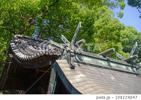 尾道艮神社の境内社代々七福稲荷神社の千木と鰹木 尾道艮神社の境内社代々七福稲荷神社の千木と鰹木 108229847