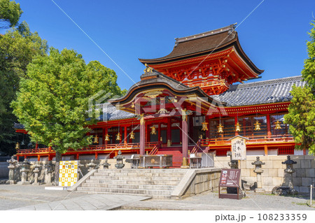 石清水八幡宮　本殿　楼門（京都府八幡市） 108233359