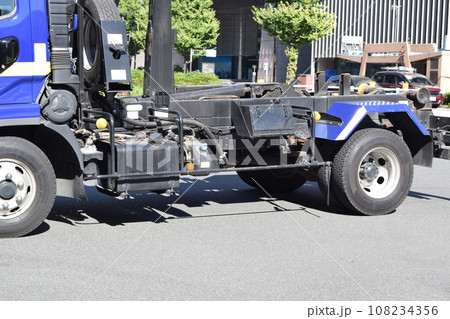 トラック(アームロール)のシャシ部 トラック(アームロール)のシャシ部 108234356