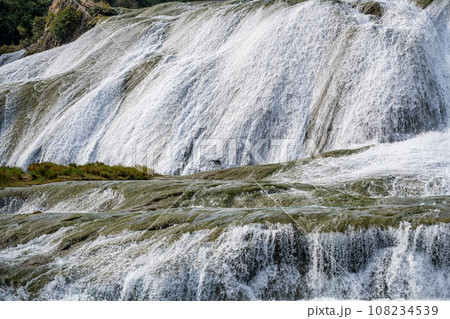 貴州省 滝 瀧 108234539