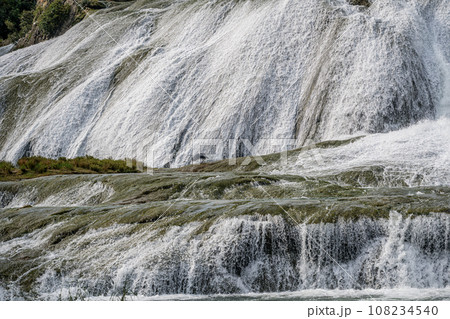 貴州省 滝 瀧 108234540