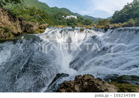 貴州省 滝 瀧 108234599