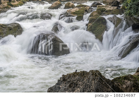 貴州省 滝 瀧 108234697