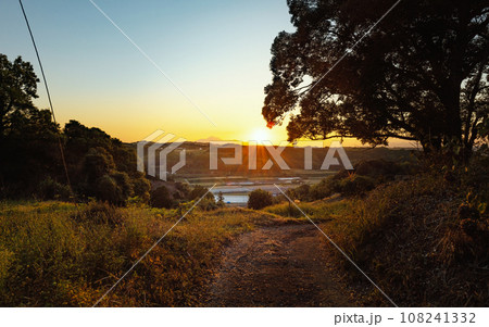 熊本 夕暮れの田原坂公園 熊本 夕暮れの田原坂公園 108241332