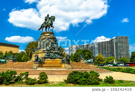 Washington Monument at Eakins Oval in Philadelphia - Pennsylvania, United States 108242419