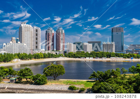 《東京都》お台場の都市風景・東京ベイエリア 108243878