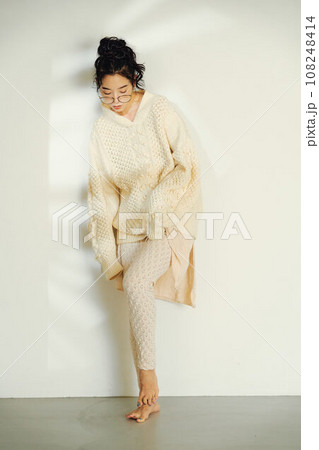 きれいな女性のポートレート きれいな女性のポートレート 108248414