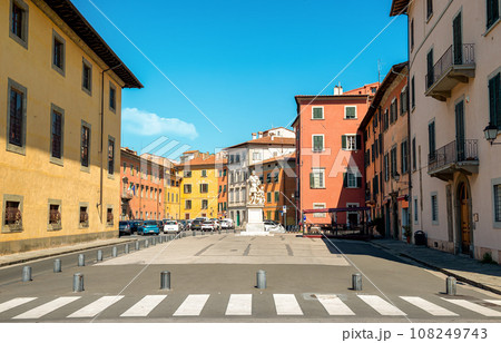 Francesco Carrara Square Francesco Carrara Square 108249743