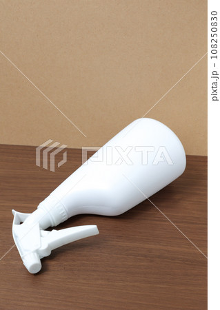 スプレー,霧,噴霧,霧吹き,水やり,日用品,生活雑貨,道具,水、除菌スプレー、花、植物、ガーデニング 108250830