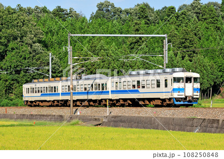 北陸本線 細呂木ー芦原温泉 JR西日本 413系 B04編成(金沢) 北陸本線 細呂木ー芦原温泉 JR西日本 413系 B04編成(金沢) 108250848