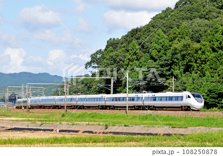 北陸本線 細呂木ー芦原温泉 JR西日本 681系 T07+T31+R13編成(金沢) サンダーバード 北陸本線 細呂木ー芦原温泉 JR西日本 681系 T07+T31+R13編成(金沢) サンダーバード 108250878