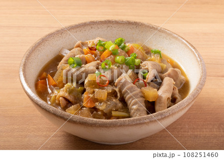 もつ煮込み (豚白もつ 味噌煮込み) もつ煮込み (豚白もつ 味噌煮込み) 108251460