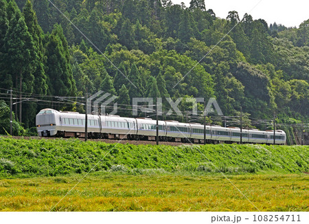 北陸本線 細呂木ー牛ノ谷 JR西日本 683系 T41編成(金沢) サンダーバード 北陸本線 細呂木ー牛ノ谷 JR西日本 683系 T41編成(金沢) サンダーバード 108254711