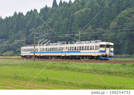 北陸本線 大聖寺ー牛ノ谷 JR西日本 475系 A15編成(金沢) 北陸本線 大聖寺ー牛ノ谷 JR西日本 475系 A15編成(金沢) 108254732