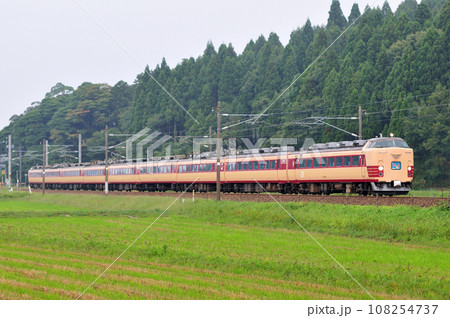 北陸本線 大聖寺ー牛ノ谷 JR西日本 485系 A09編成(京都) 雷鳥 北陸本線 大聖寺ー牛ノ谷 JR西日本 485系 A09編成(京都) 雷鳥 108254737
