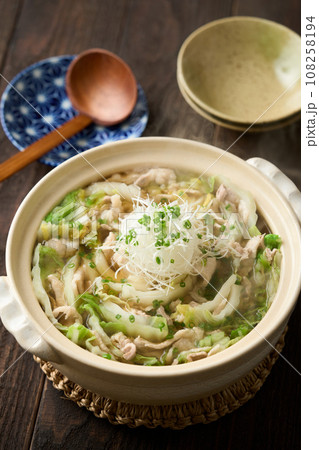 豚バラと白菜の重ね鍋 108258194