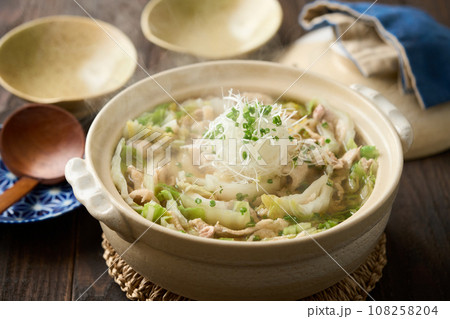 豚バラと白菜の重ね鍋 豚バラと白菜の重ね鍋 108258204