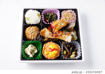 おいしい彩りお弁当 108258497