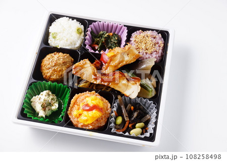 おいしい彩りお弁当 108258498