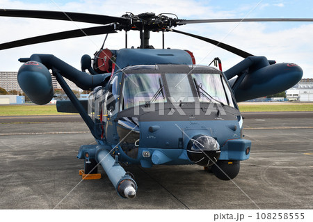UH-60J UH-60J 108258555