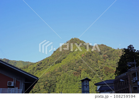 道の駅十津川郷からの満月 108259594