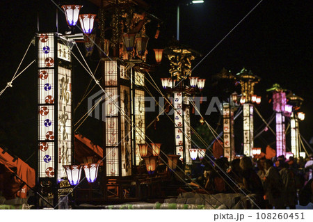 輪島大祭の重蔵神社大祭のキリコ 108260451