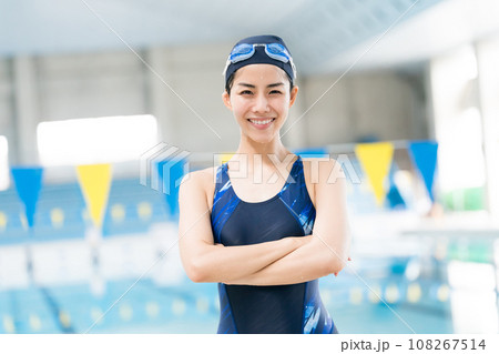 大人のスイミング 108267514