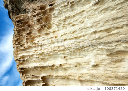 Cliffs by the sea. 108271420