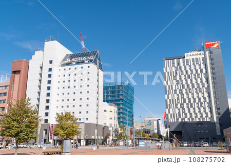 駅前風景　旭川駅 108275702