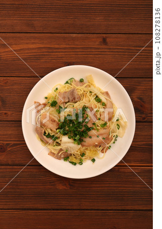 塩焼きそば 108278136