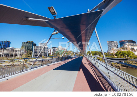 Goodwill Bridge in Brisbane Australia Goodwill Bridge in Brisbane Australia 108278156